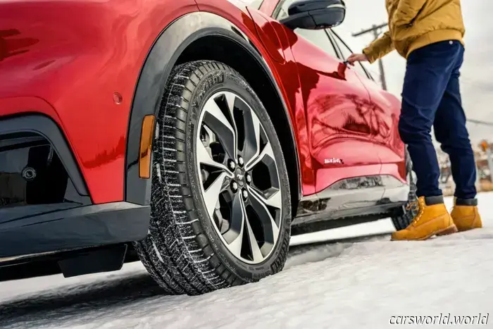 Gli automobilisti dell'Ohio vengono multati per qualcosa che la maggior parte delle persone dimentica in inverno | Carscoops